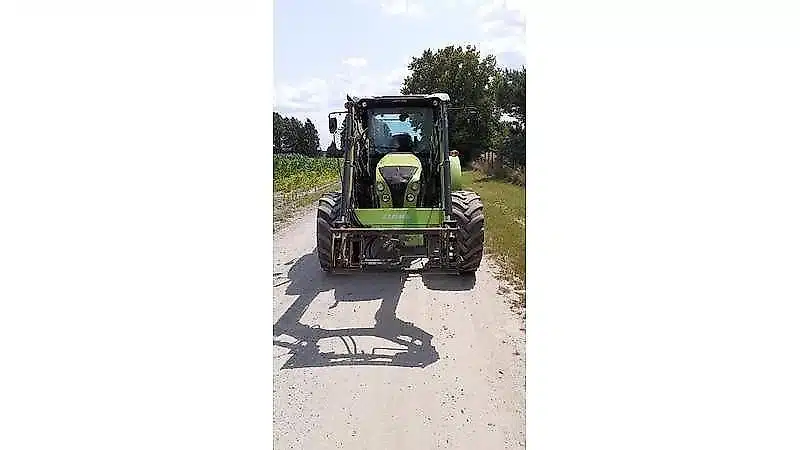 Ciągnik kołowy Claas ATOS 240