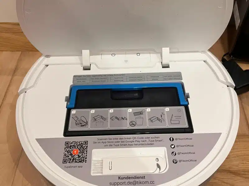 Robota sprzątający Tikom G8000