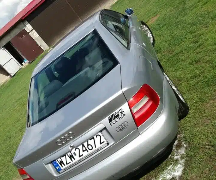 Audi a4 b5 1996 1.6 benzyna