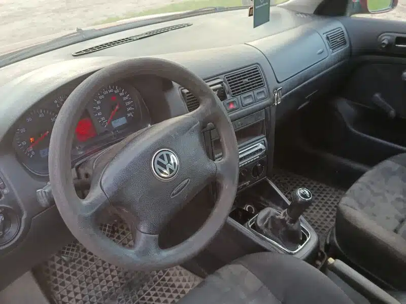 Volkswagen Golf 4