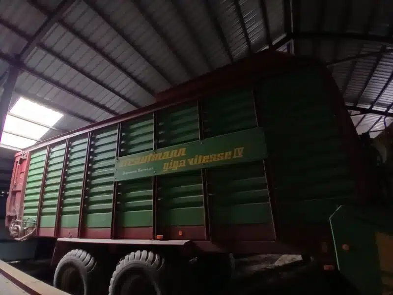 Przyczepasamozbierająca strautmann