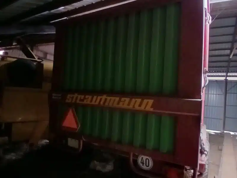 Przyczepasamozbierająca strautmann