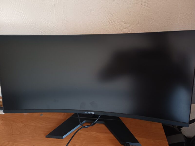 Monitor gigabyte g34wqc 144hz