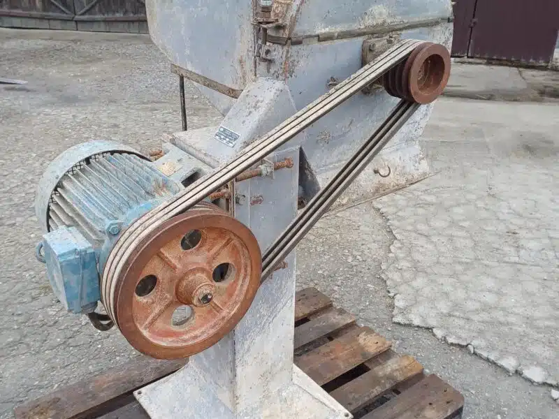 Sprzedam śrutownik bijakowy 11kw