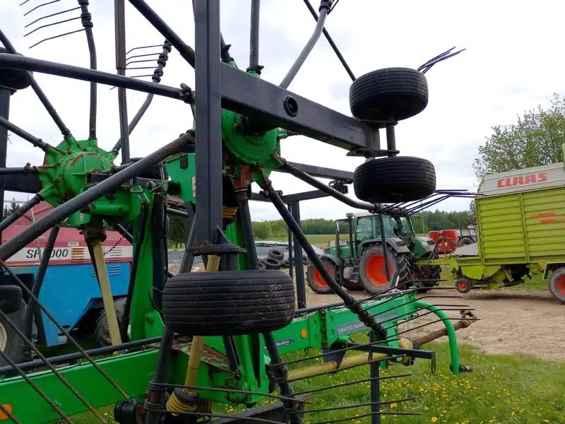 Zgrabiarka Deutz-Fahr swatmaster