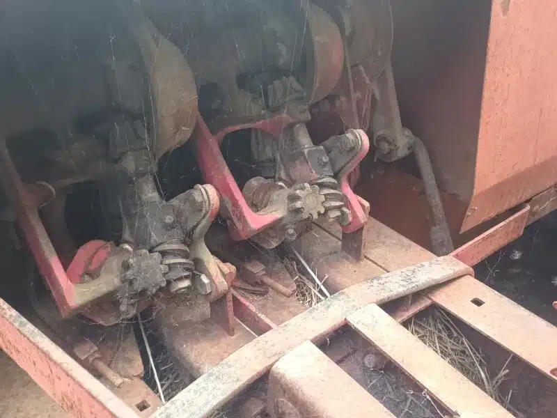 Prasa kostkująca new holland