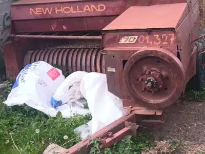 Prasa kostkująca new holland