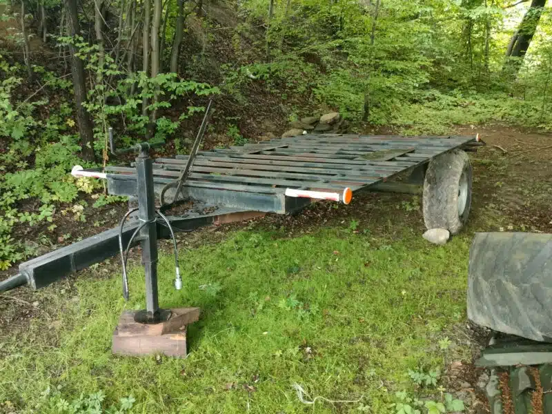 Przyczepa pod koparkę