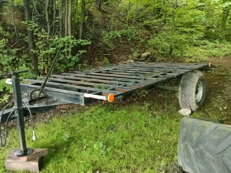 Przyczepa pod koparkę