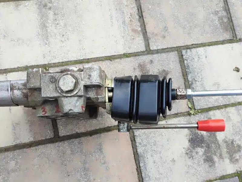 Rozdzielacz hydrauliczny 3-rzy sekcyjny