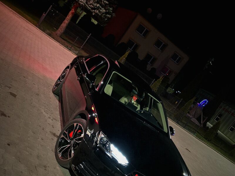 Audi a4b9 premium 2.0t 252km quattro do rozsądnej negocjacji.