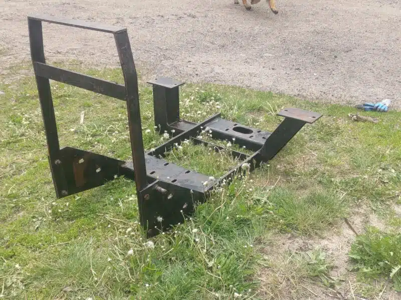 Adaptacja/konsola ładowacza/tura mf235/255 ursus 2812/3512