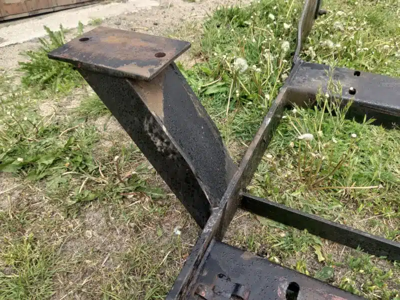 Adaptacja/konsola ładowacza/tura mf235/255 ursus 2812/3512