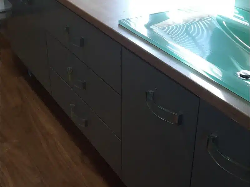 Meble dolne kuchenne z umywalką