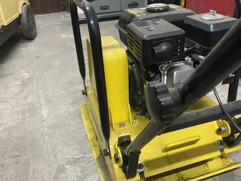 Zagęszczarka komatsu 112 kg