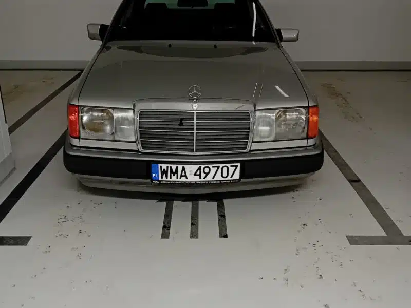 Mercedes - Benz W124