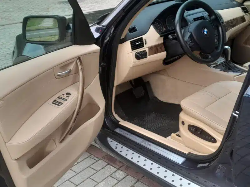 BMW X3 3.0si dach panoramiczny