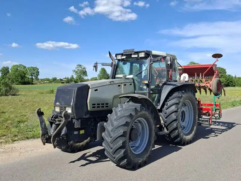 Valtra Valmet 8550
