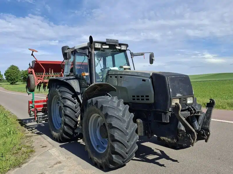 Valtra Valmet 8550