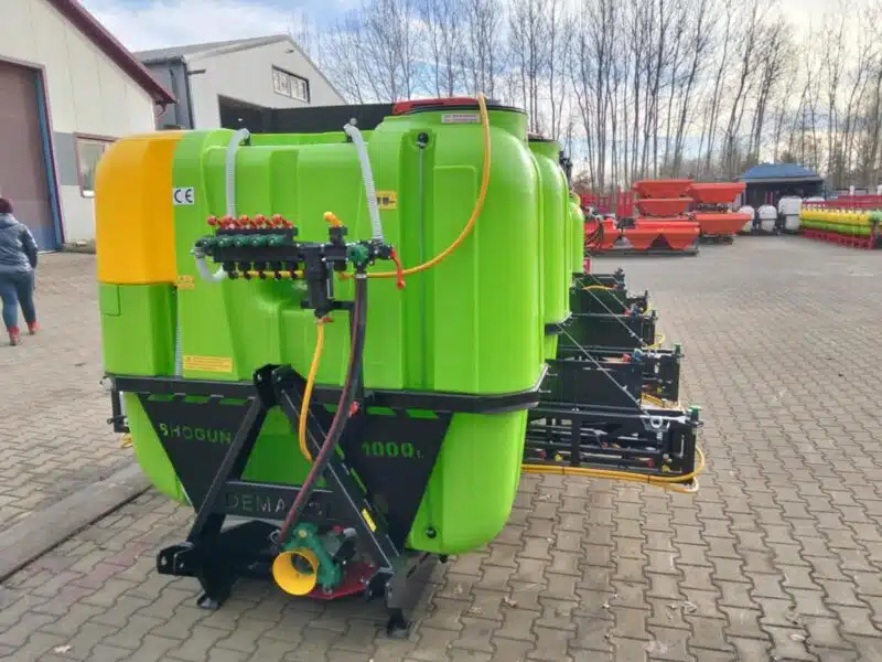 Opryskiwacz Polowy SHOGUN zawieszany 400 do 1200l lanca 10-15m
