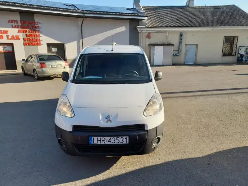 Peugeot Partner 3 osobowy dostawczak furgon