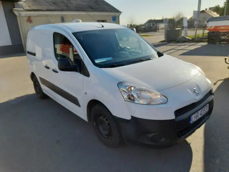 Peugeot Partner 3 osobowy dostawczak furgon