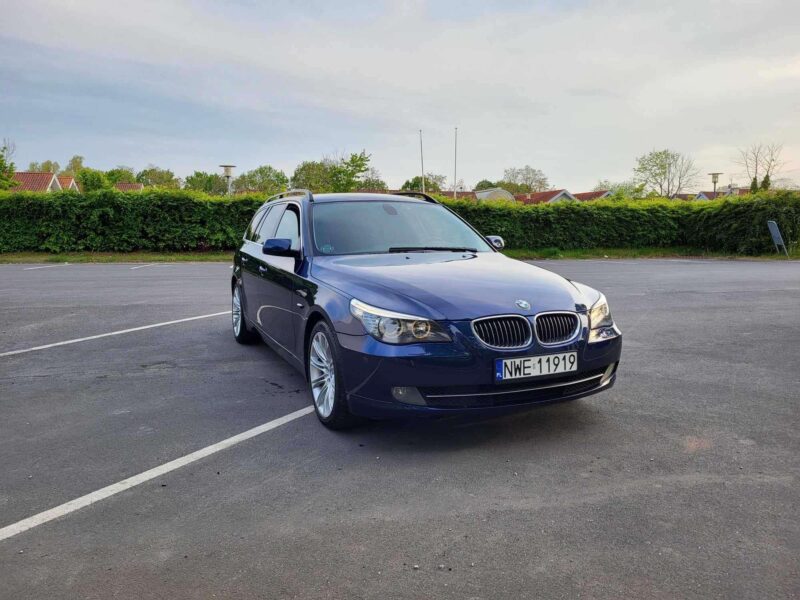 BMW E61 3.0 beznyna 325i