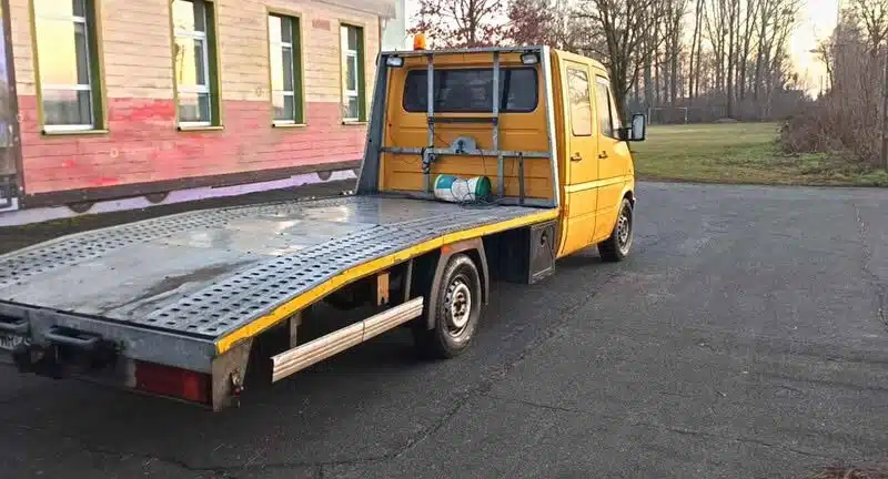 auto-lawetę sprintera 312