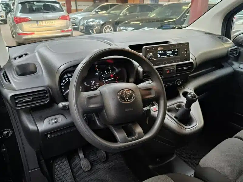 Toyota Proace City 1.5 102KM Rej. 12.2020r 81 tyś km, I Właściciel, FV 23%