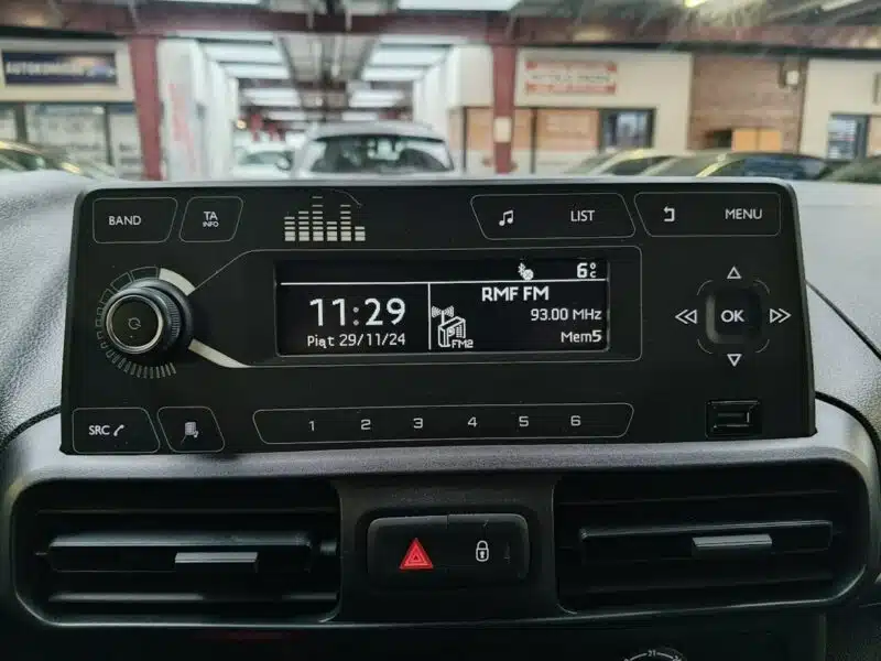 Toyota Proace City 1.5 102KM Rej. 12.2020r 81 tyś km, I Właściciel, FV 23%