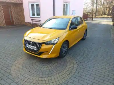 PEUGEOT 208 II