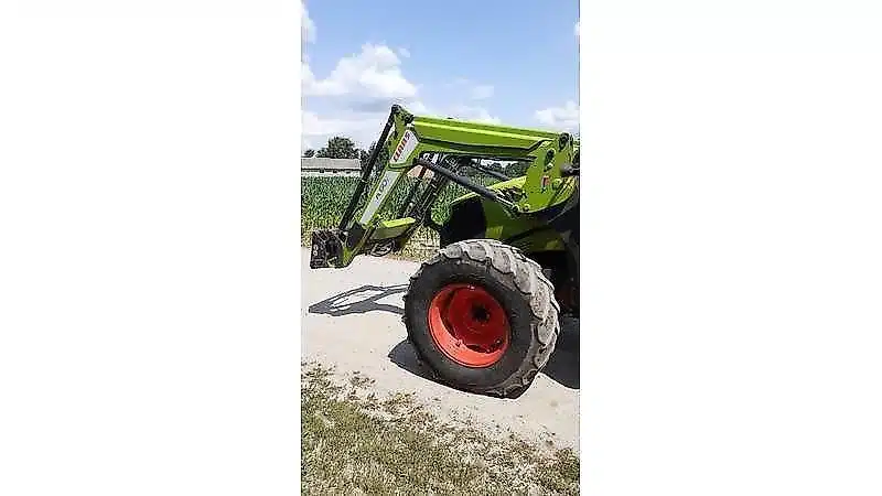 Ciągnik kołowy Claas ATOS 240