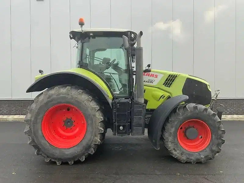 Ciągnik kołowy Claas AXION 830 CEBIS