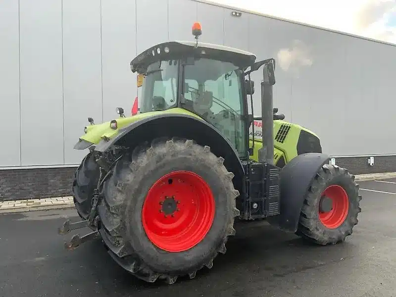 Ciągnik kołowy Claas AXION 830 CEBIS