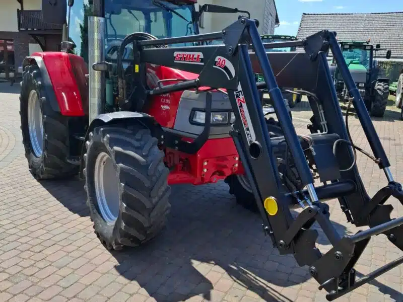 McCormick CX95 z ładowaczem STOLL (CASE MX90 MX100)