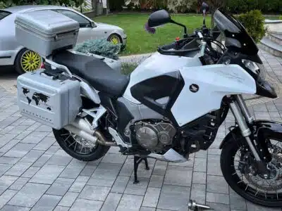 Sprzedam Hondę vfr 1200
