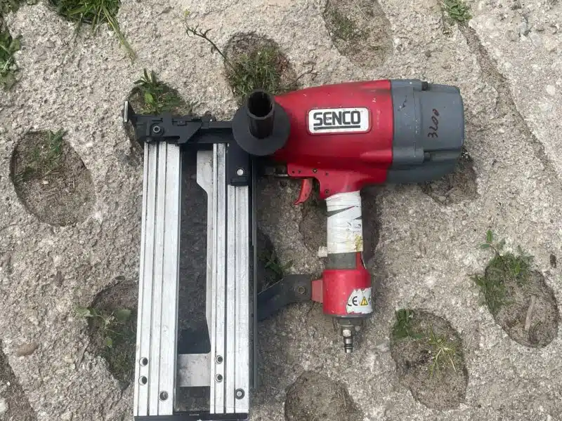 Zszywacz pneumatyczny Senco