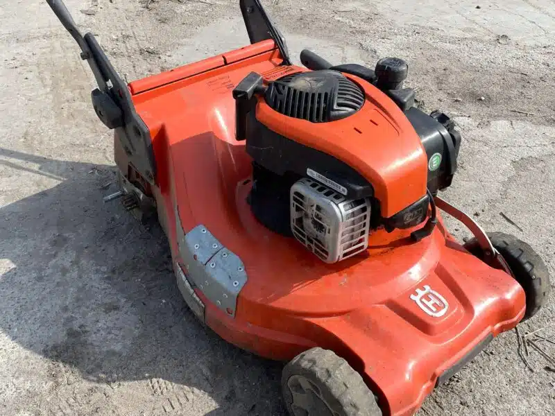 Kosiarka spalinowa Husqvarna LC247S