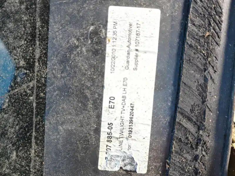 BMW X5 E70 tylna karoseria / szyby / wlew paliwa