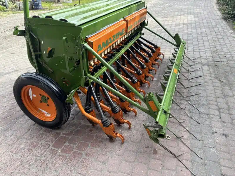 Amazone d8 special 2,5m
