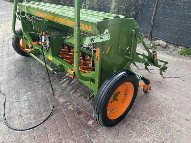 Amazone d8 special 2,5m