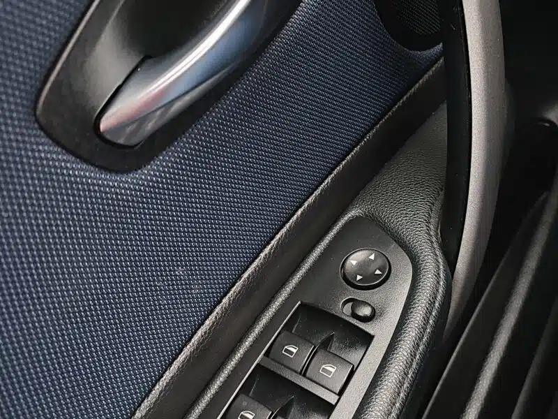 BMW E81 118i