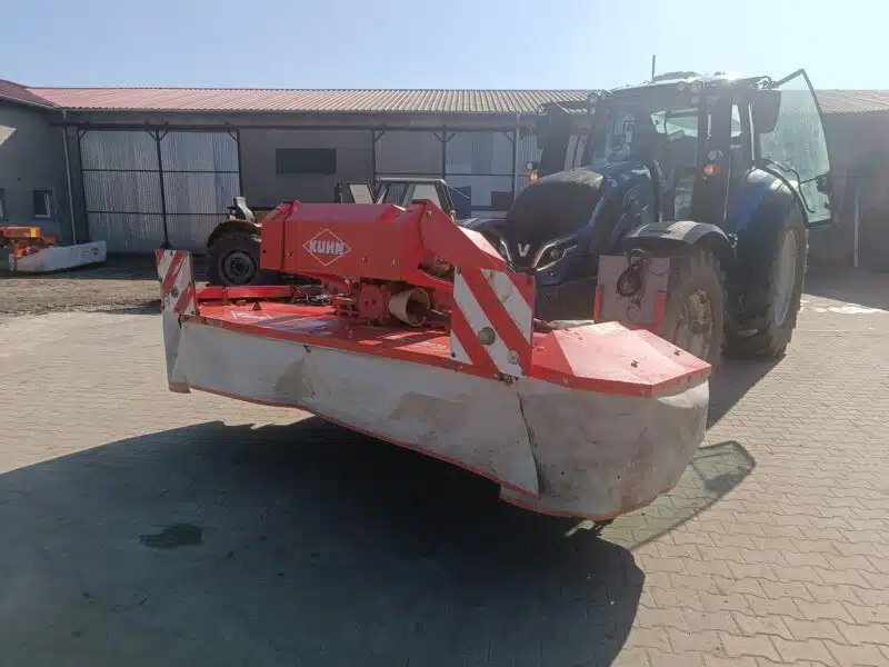 Kosiarka czołowa kuhn fc 313ff John Deere