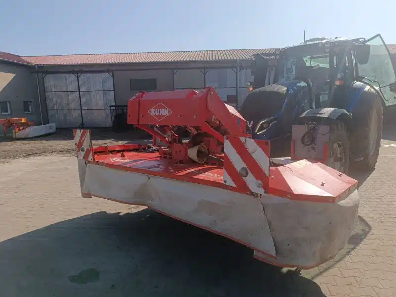 Kosiarka czołowa kuhn fc 313ff John Deere