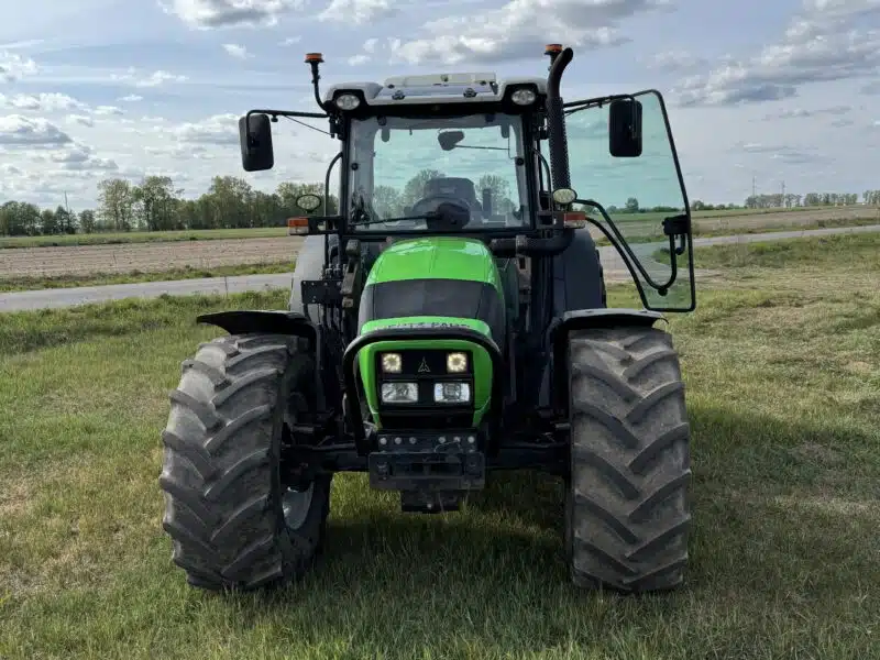 Deutz-fahr agrofarm 410 z ładowaczem czołowym