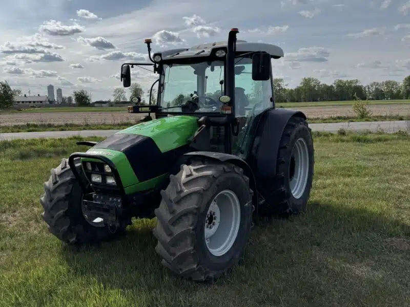 Deutz-fahr agrofarm 410 z ładowaczem czołowym