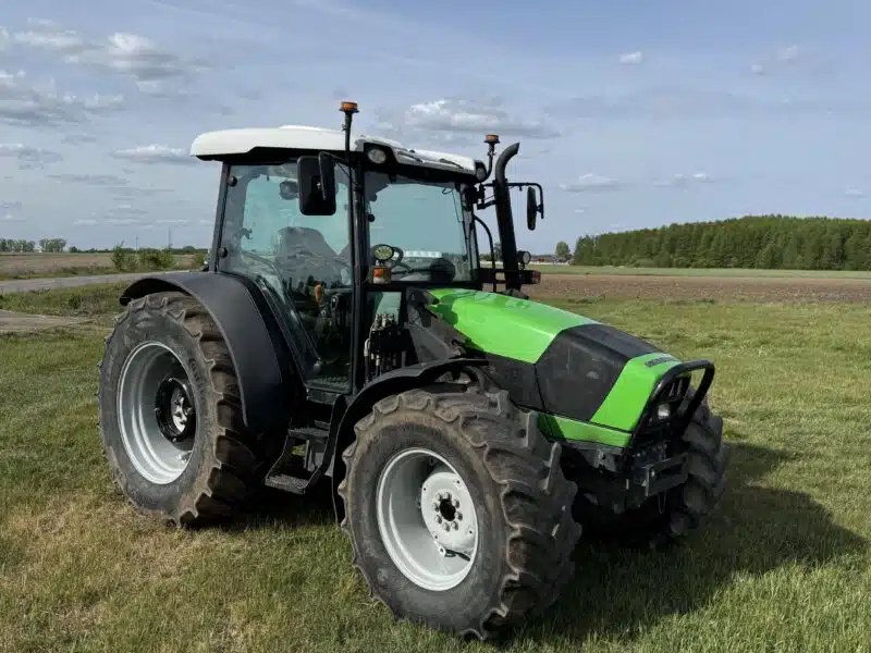 Deutz-fahr agrofarm 410 z ładowaczem czołowym