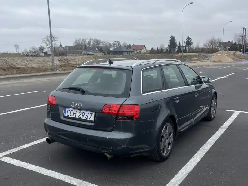 AUDI A4 B7 AVANT