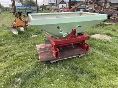 Rozsiewacz RAUCH