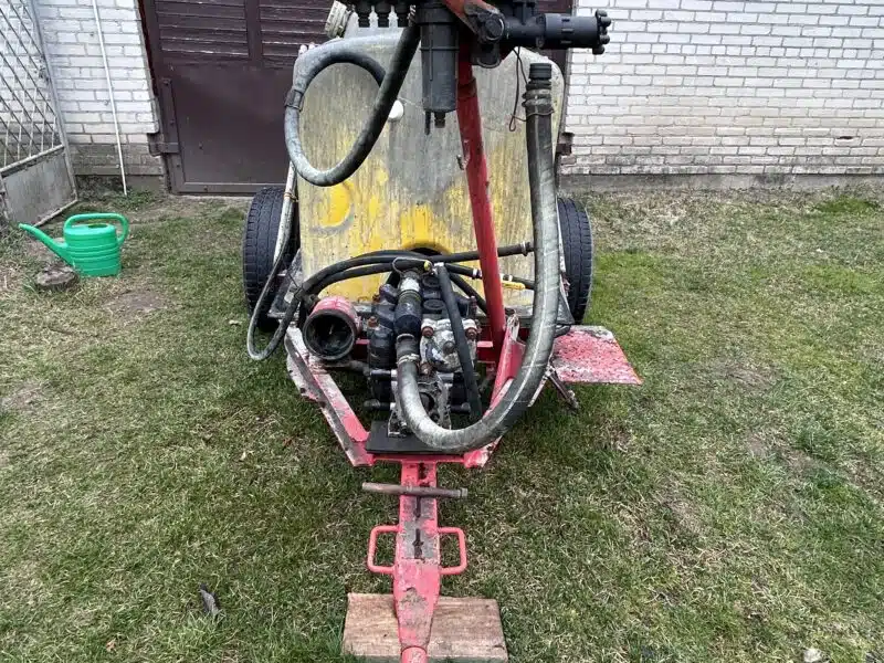 Opryskiwacz PILMET 1014 z 2004r